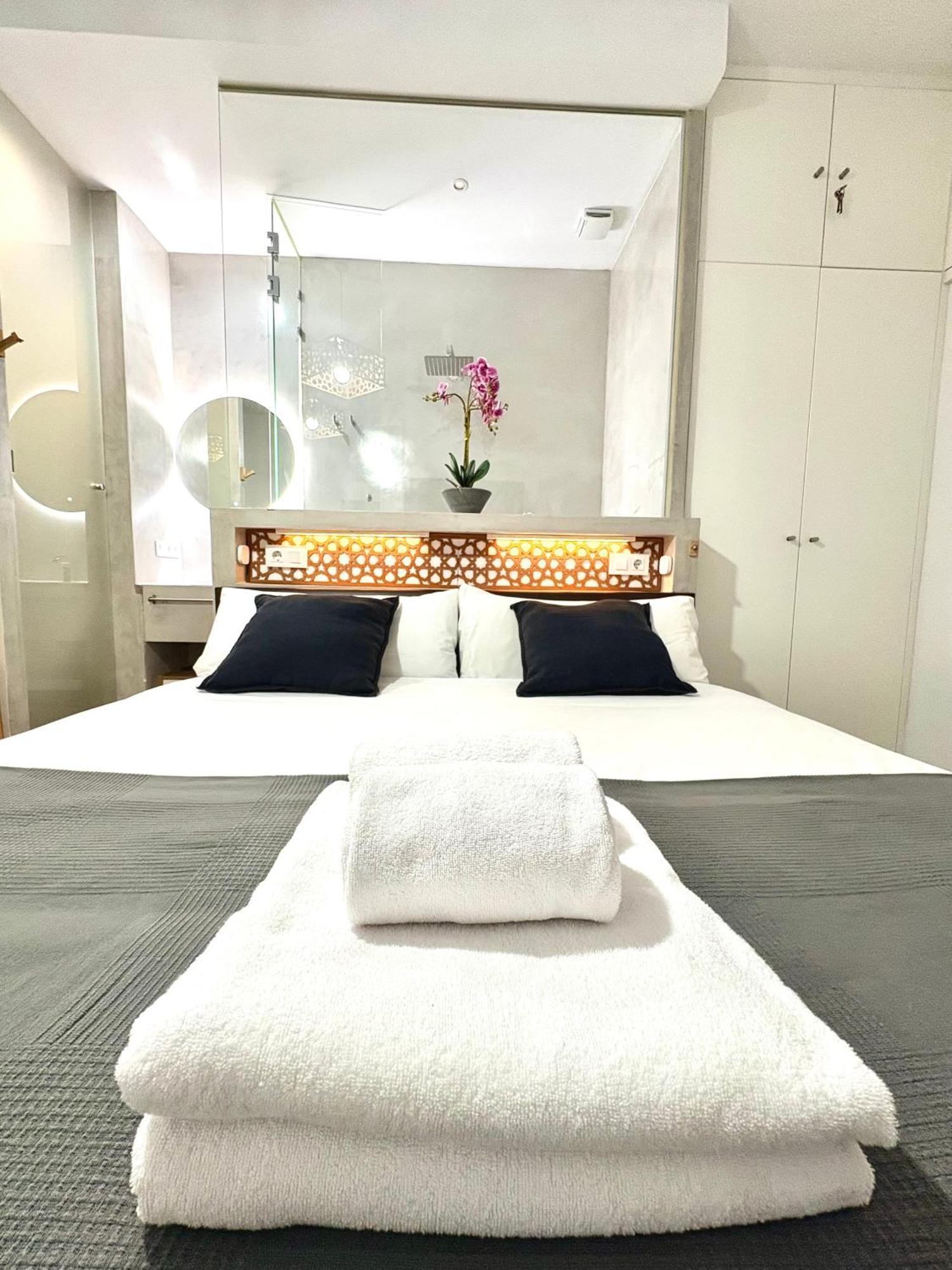 Unique House - Private Spa&Pool -Stayinإشبيلية المظهر الخارجي الصورة